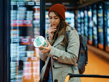 Adopt the clean label trend