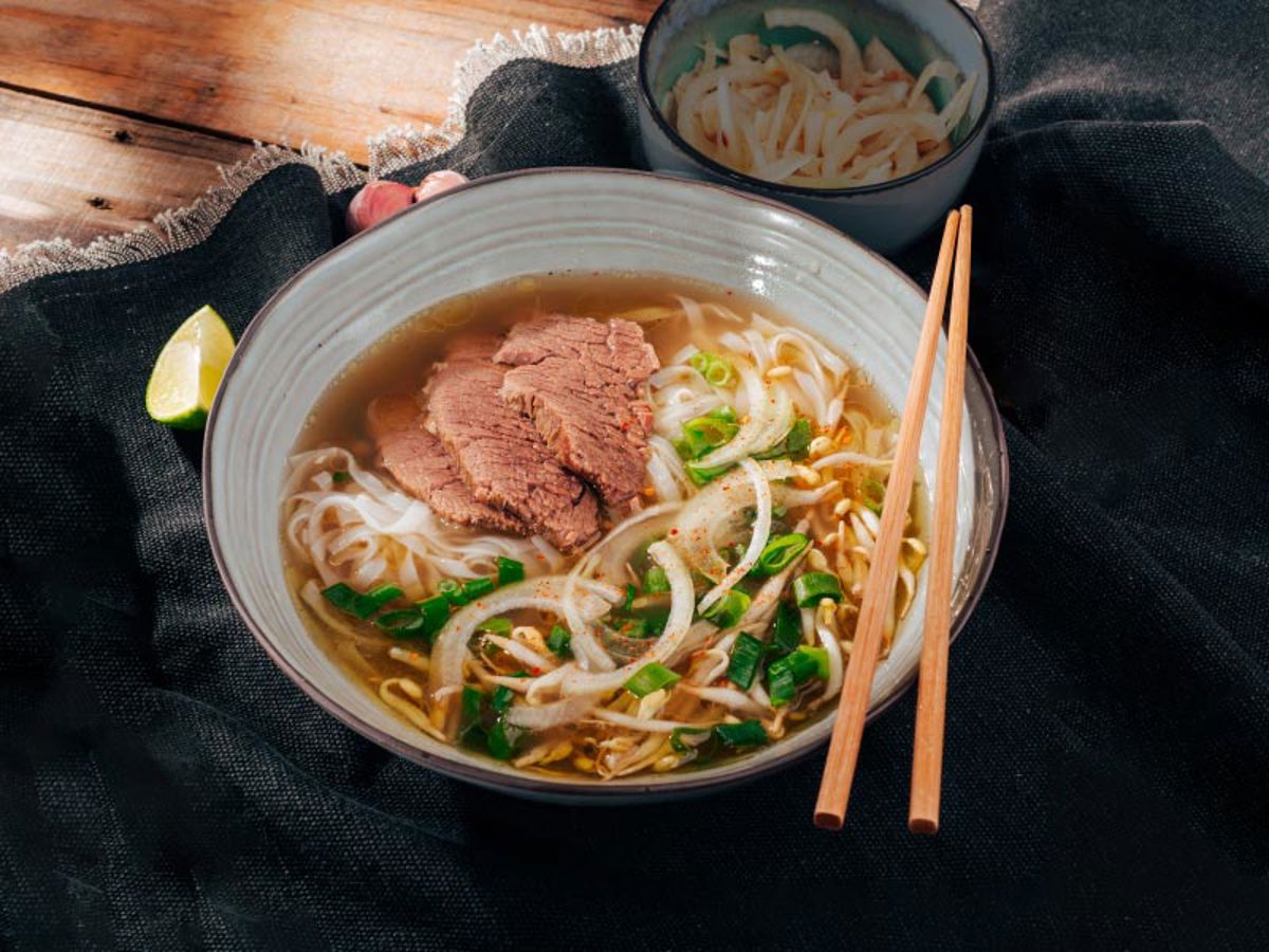 Beef Pho Soup 800X600 Beef Pho Soup 800X600
