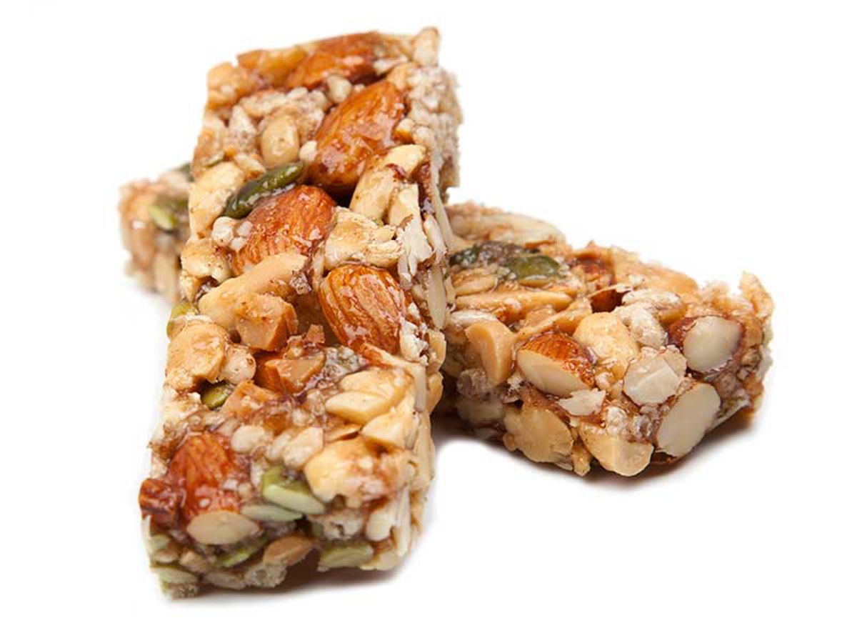 Maple Hickory Almond Bar 800X600