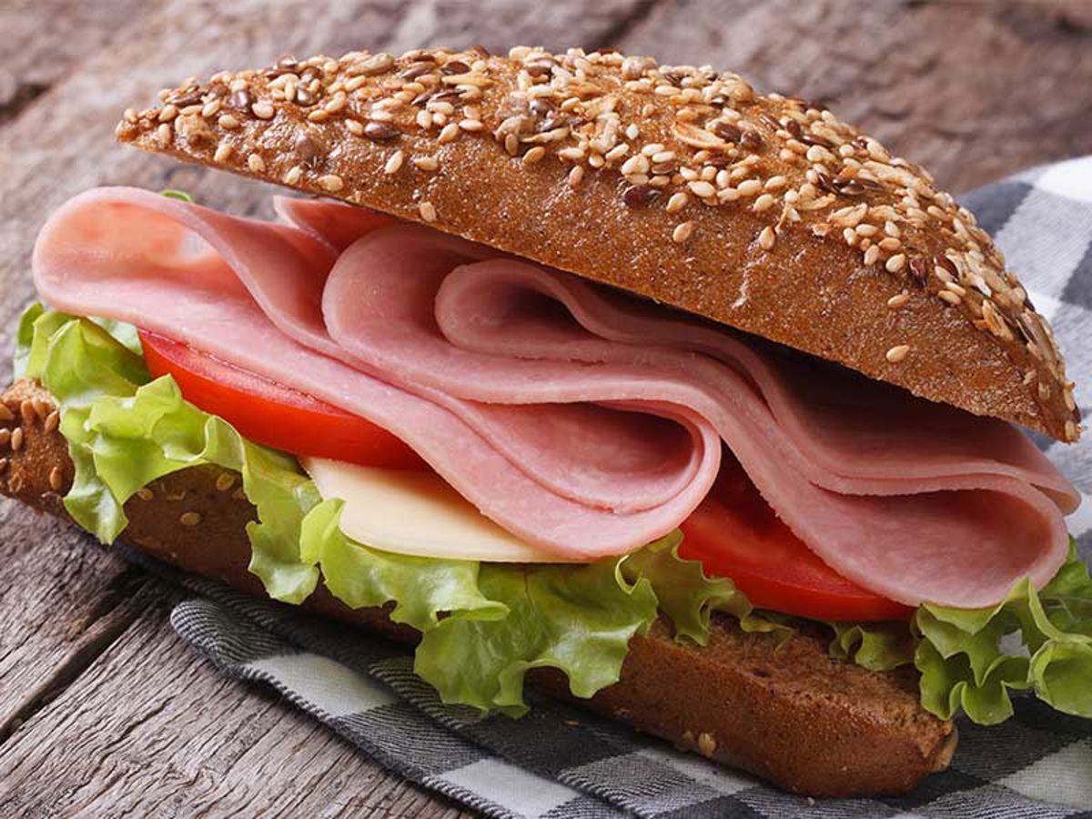 Deli Ham Sandwich 800X600